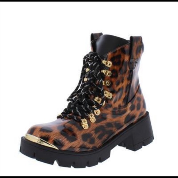 leopard combat boots